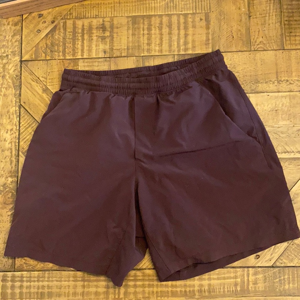 Lululemon Men’s Pace Breaker Short 7”